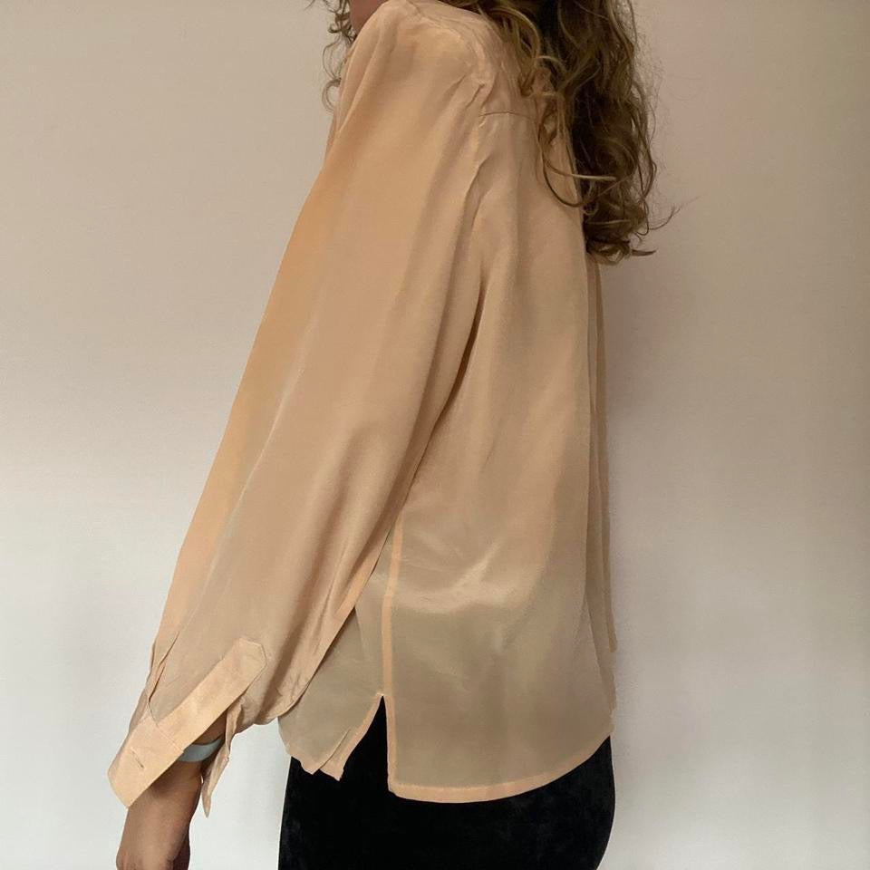 100% silk peach shirt M/L