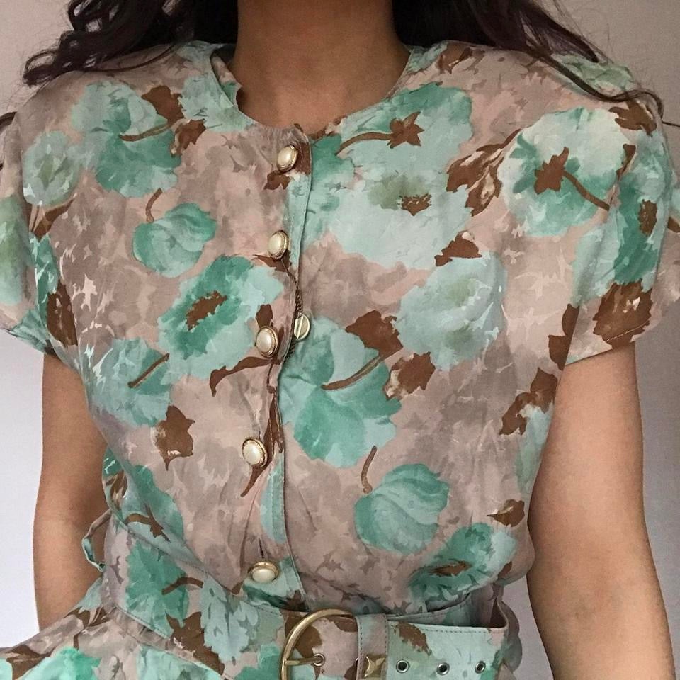 100% silk floral peplum designer 70s blouse medium
