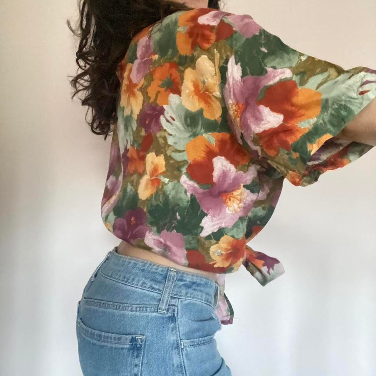 Floral multicoloured shirt L
