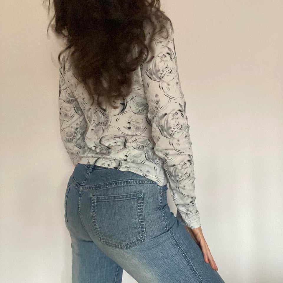 00s grey graphic top large