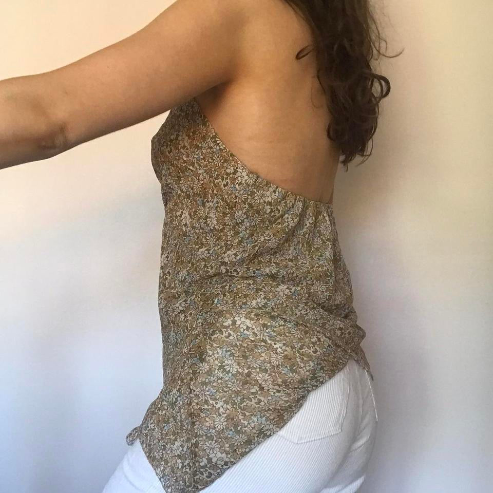 100% silk floral backless halterneck top S/M