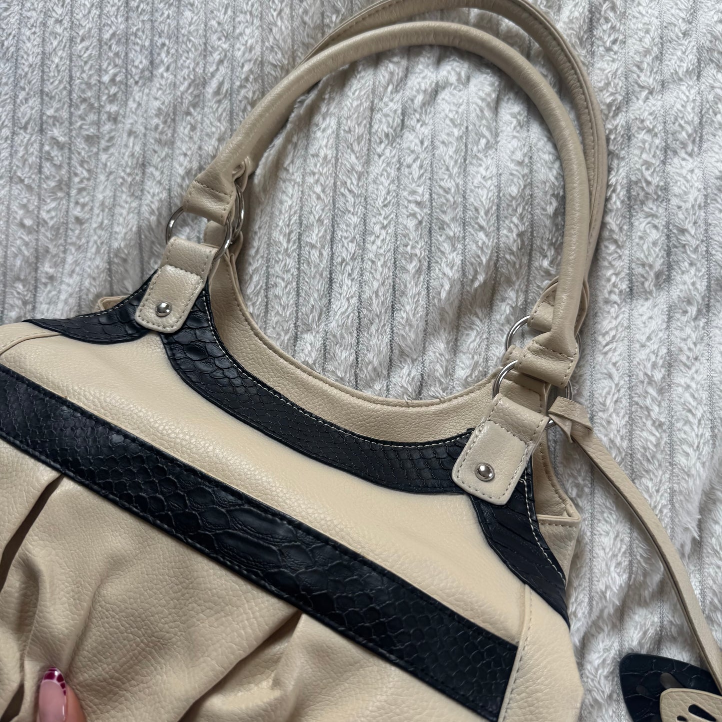 Cream leather bag