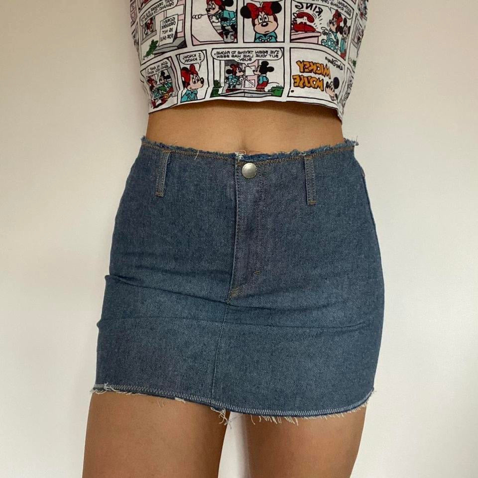 United Colors of Benetton denim mini skirt w27”