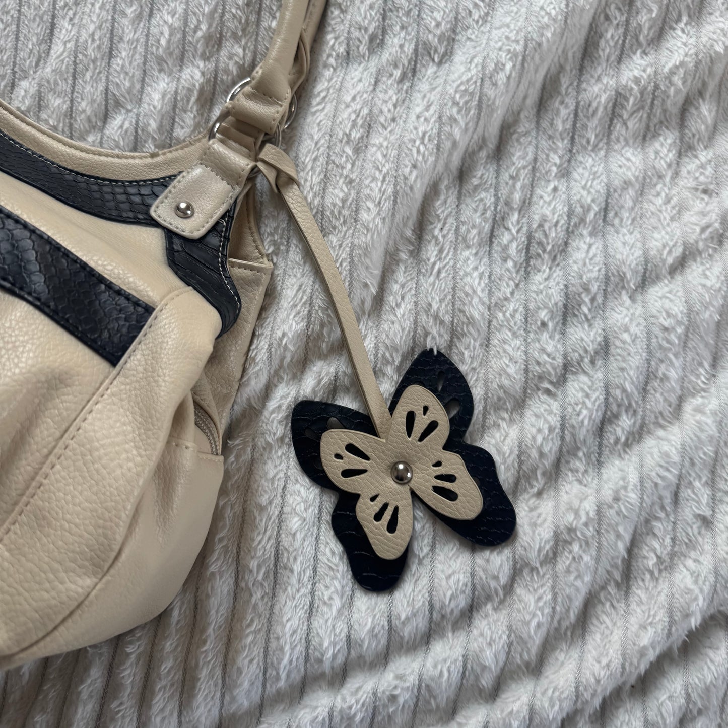 Cream leather bag