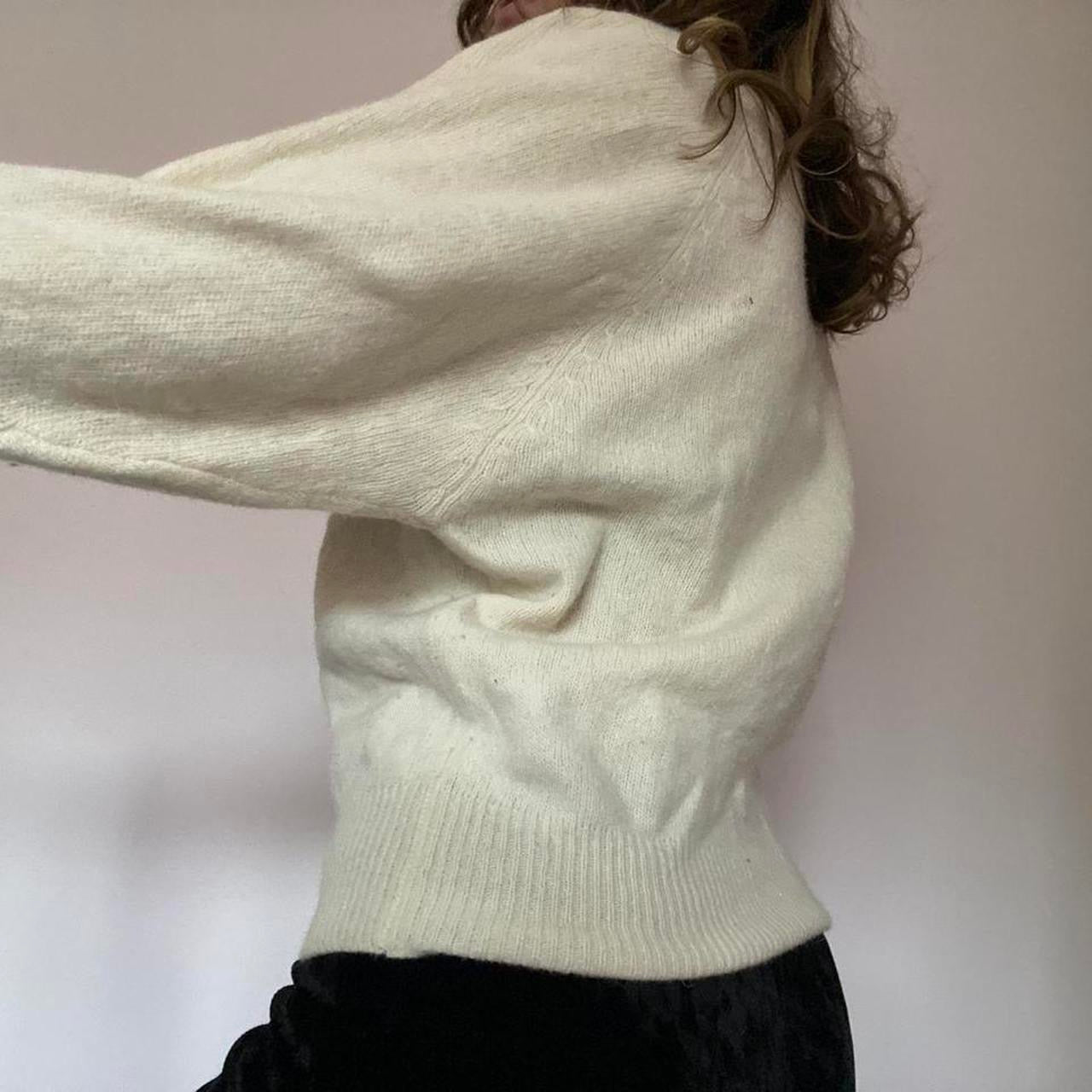 Cream wool jumper small