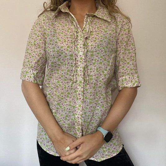 100% cotton floral ruffle shirt large