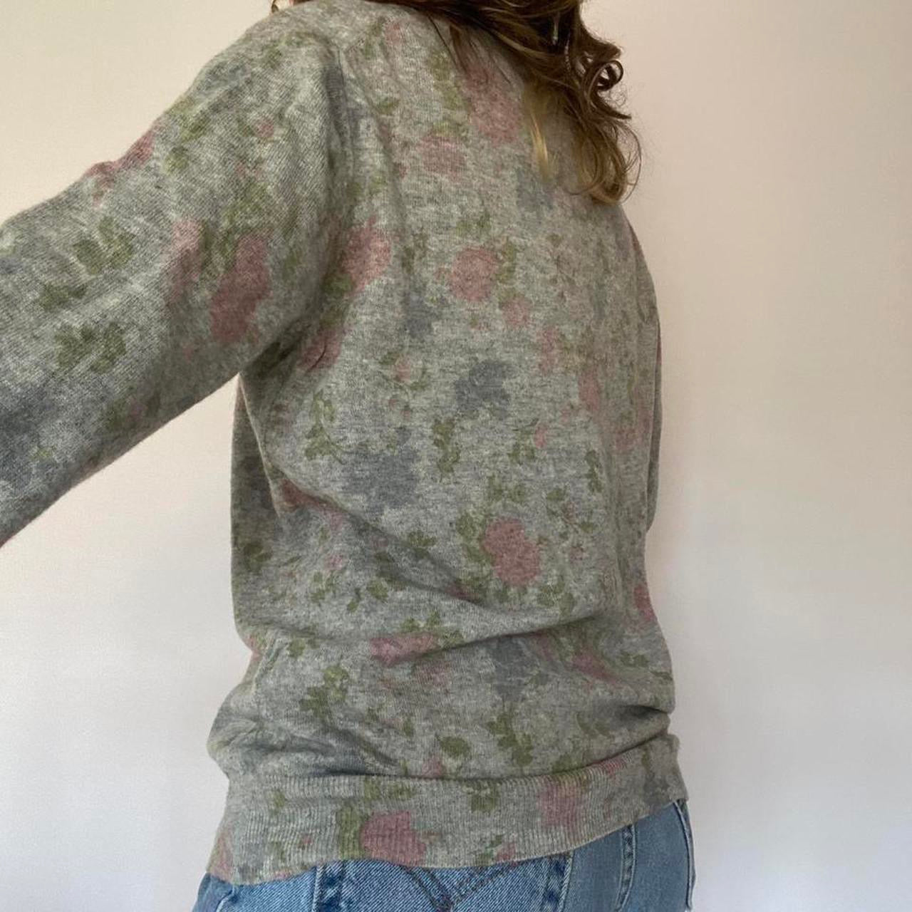 Grey floral wool jumper M/L