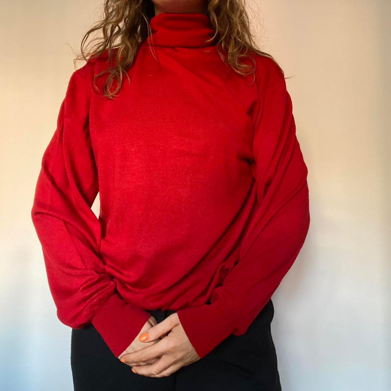 100% wool red turtleneck jumper L