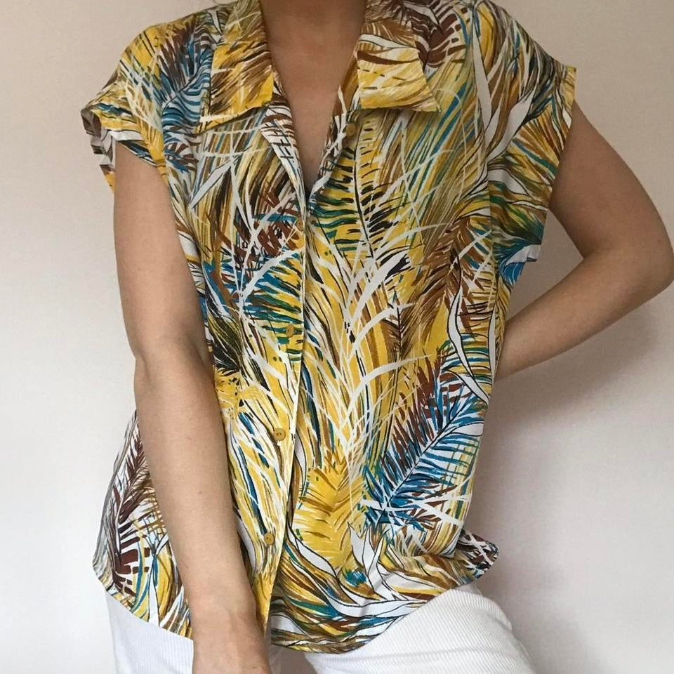 Yellow shirt L