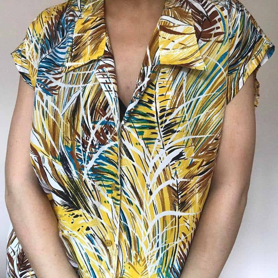 Yellow shirt L