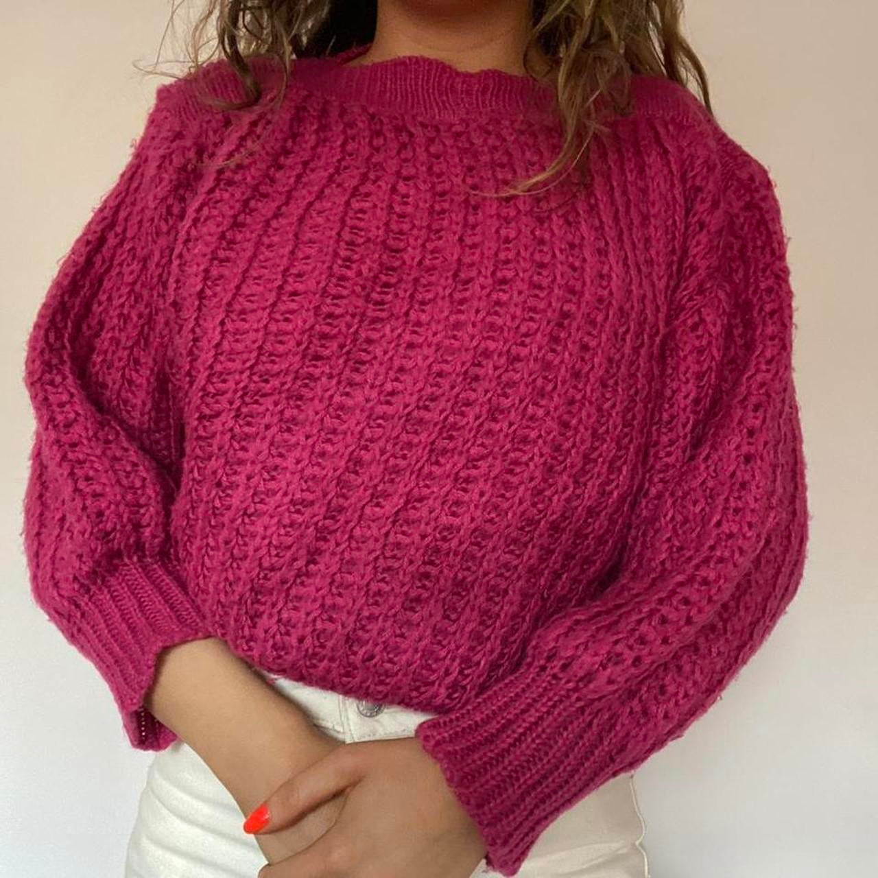 Hot pink knit jumper L