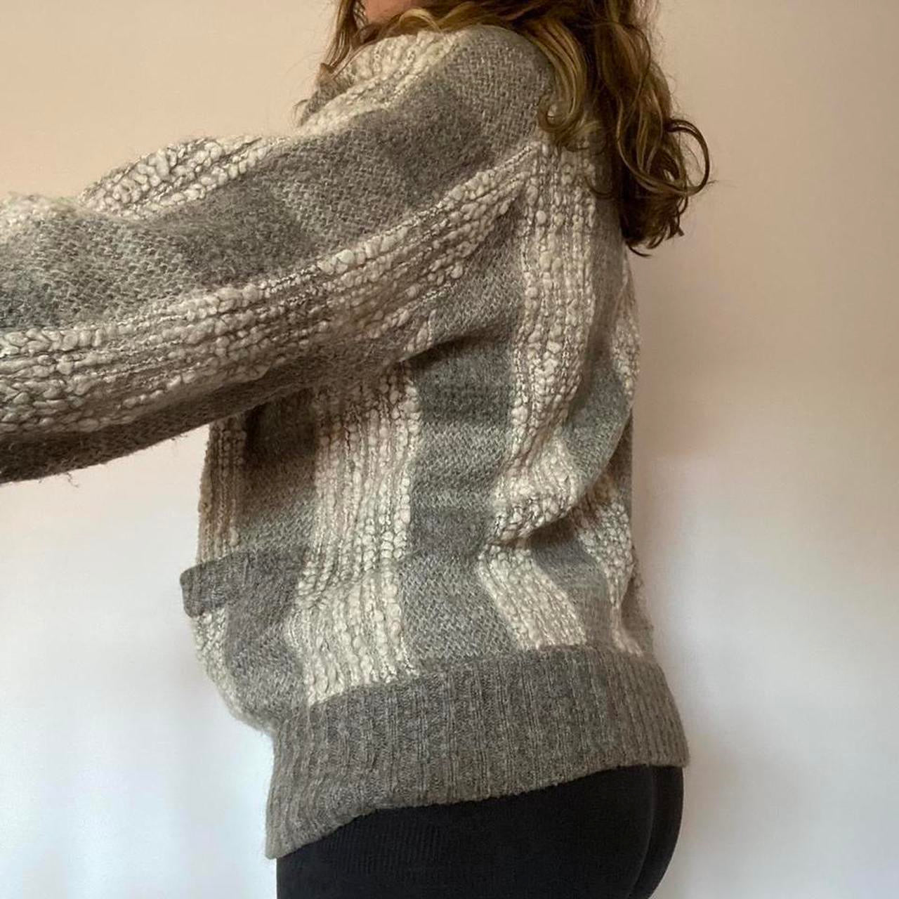 Grey wool zip up jumper L