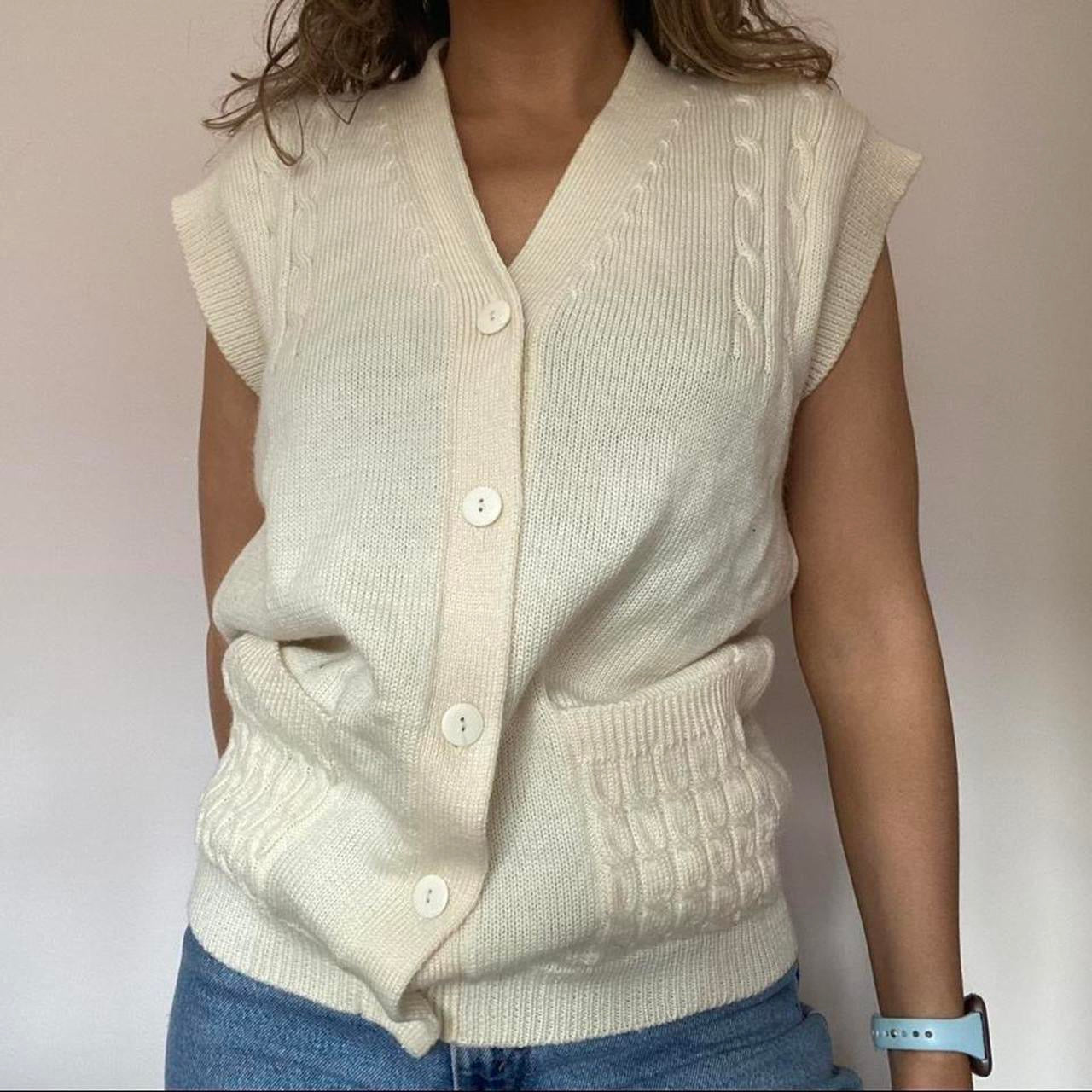 Cream knit waistcoat M