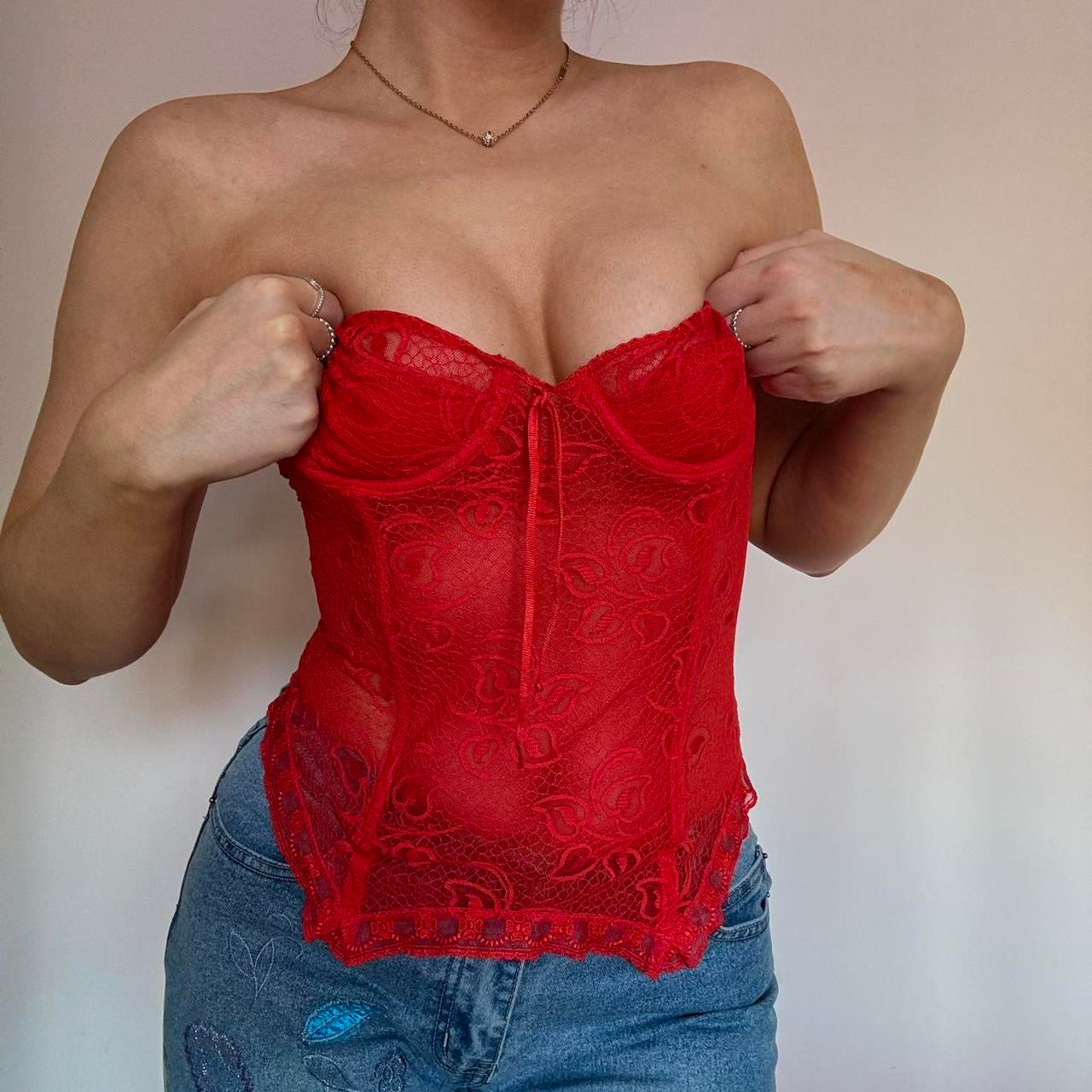 00s red corset M