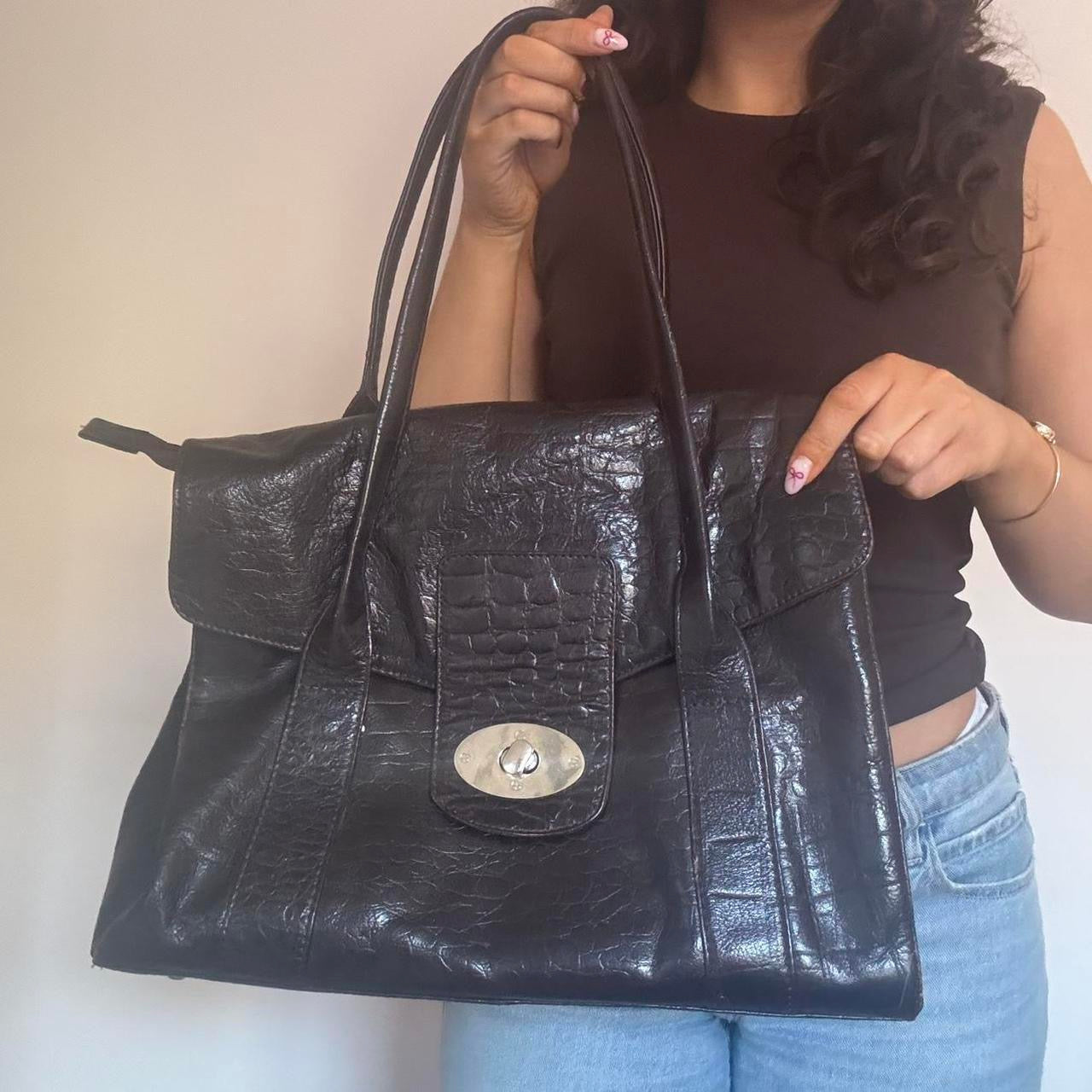 00s brown leather bag