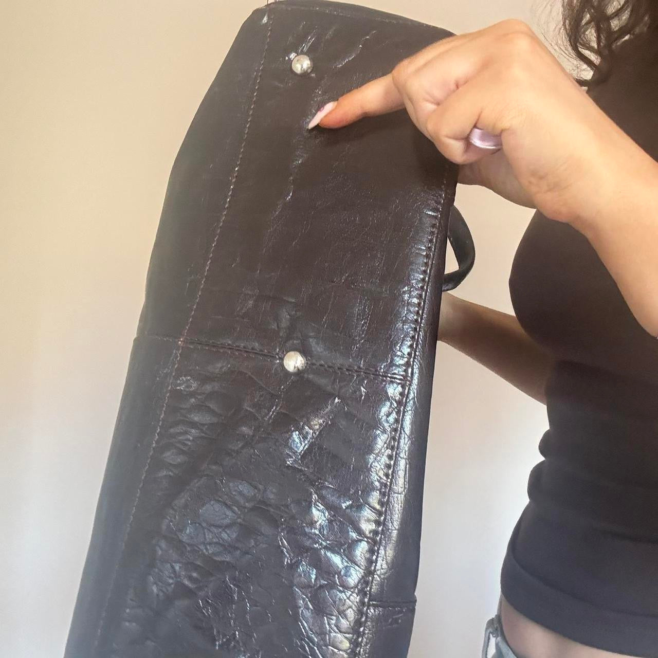 00s brown leather bag