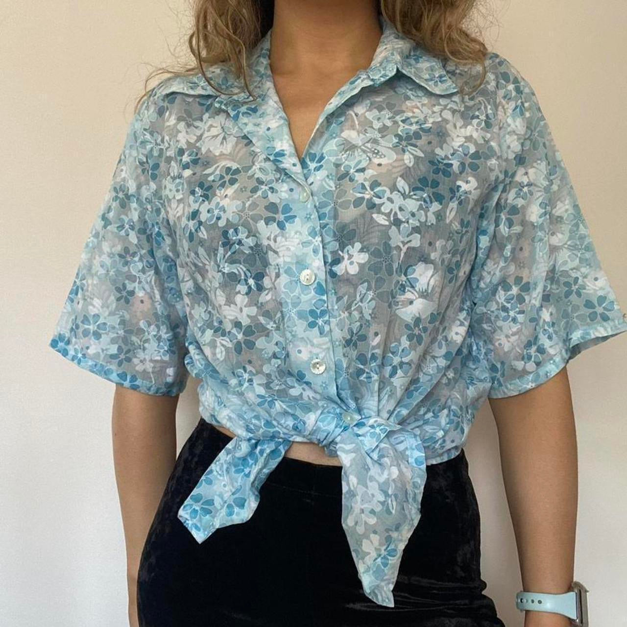 Blue & white floral shirt L