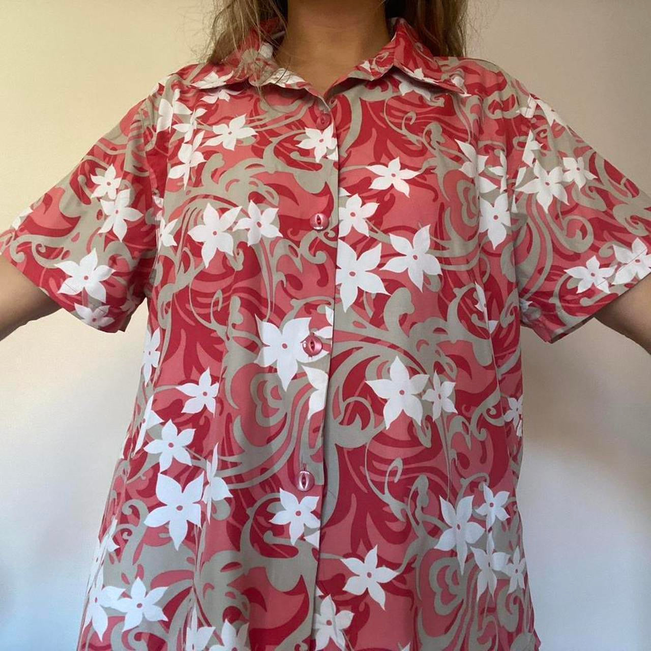 Pink & white floral shirt XL