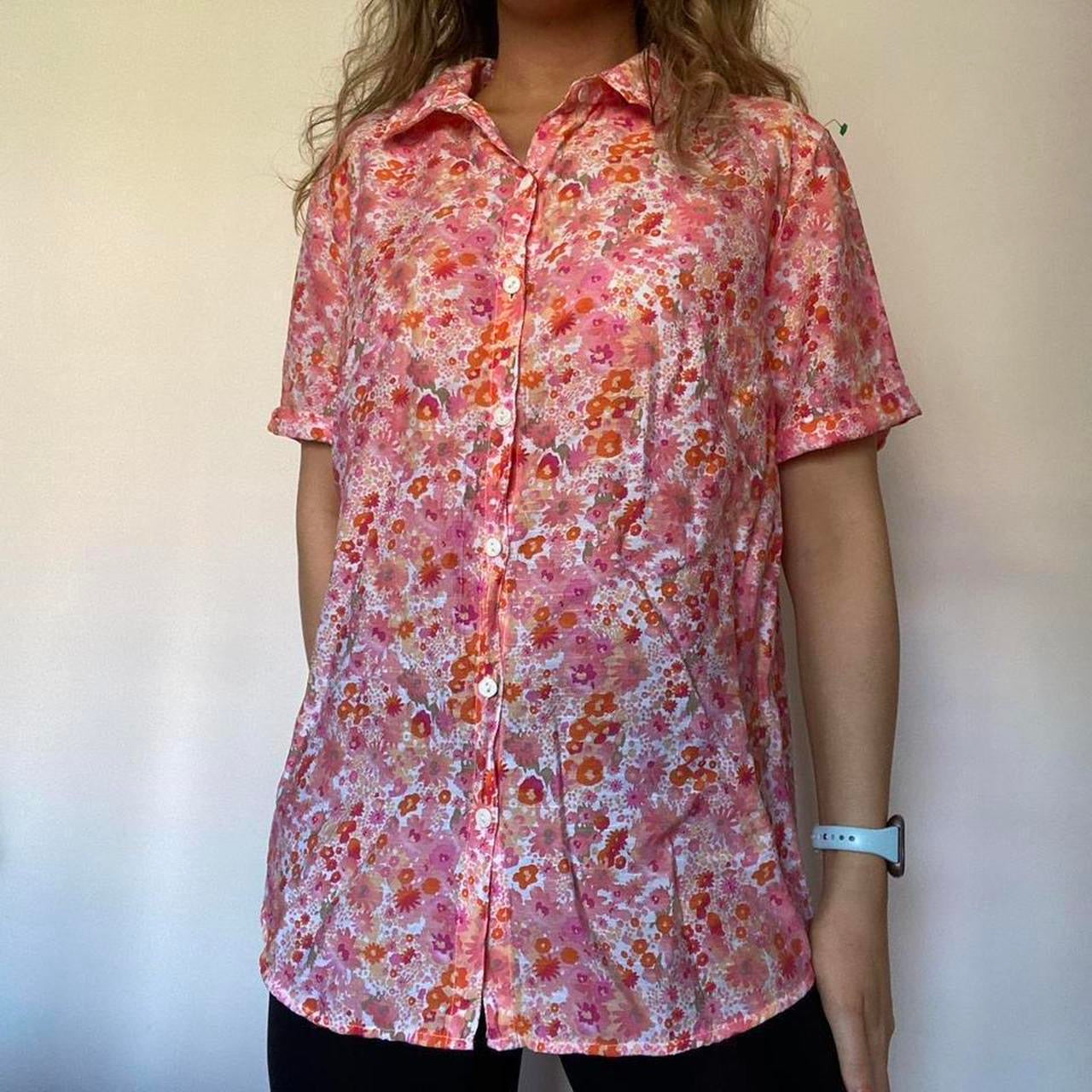 Pink floral shirt L