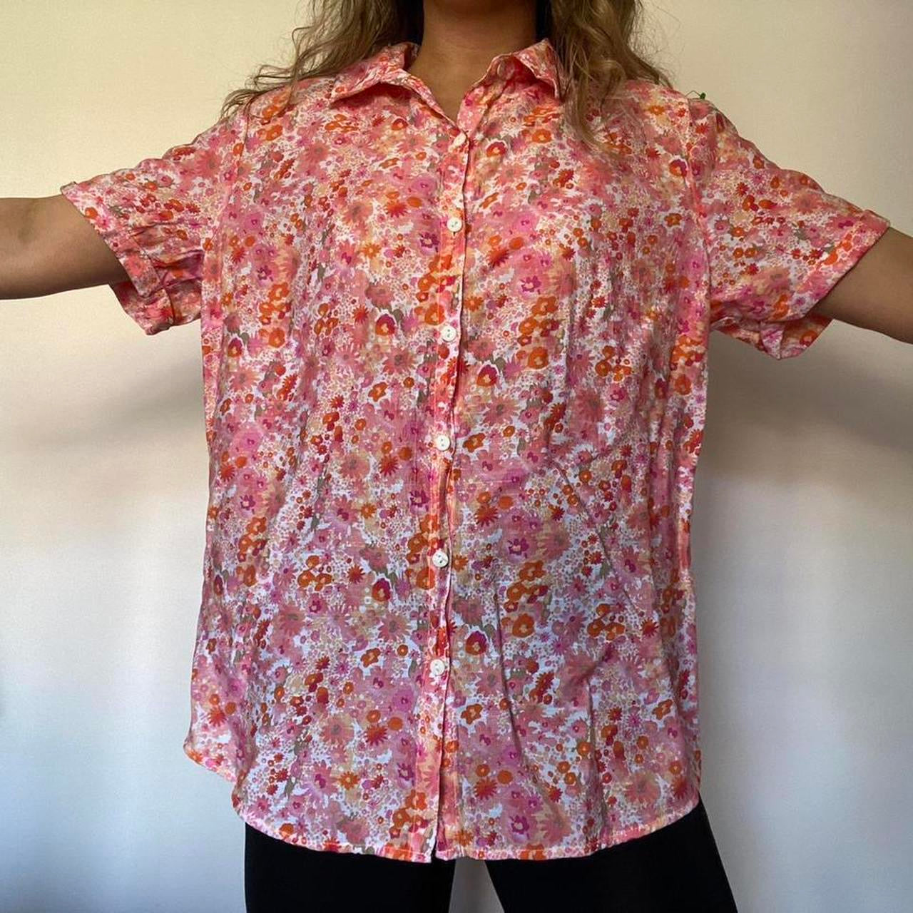 Pink floral shirt L