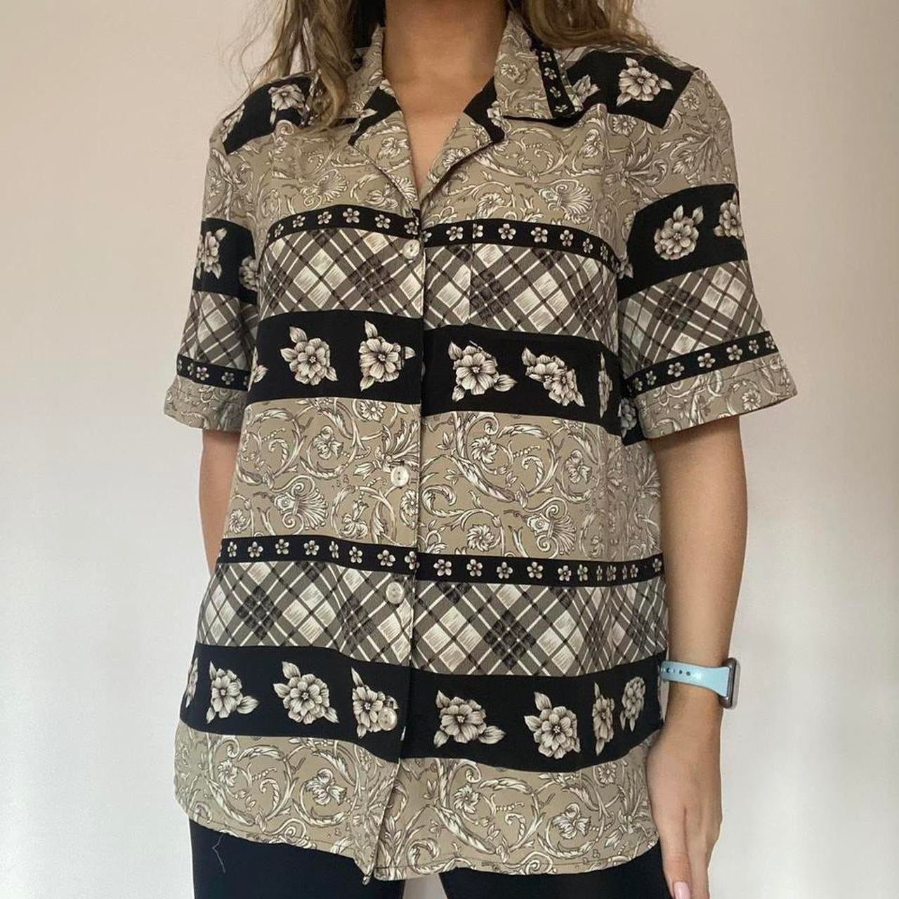 Liz Claiborne shirt M