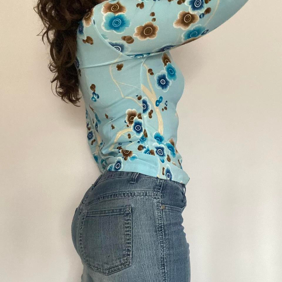 00s floral graphic top S/M