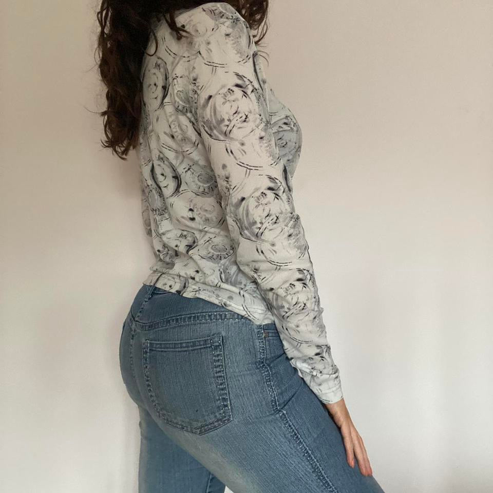 00s grey graphic top large