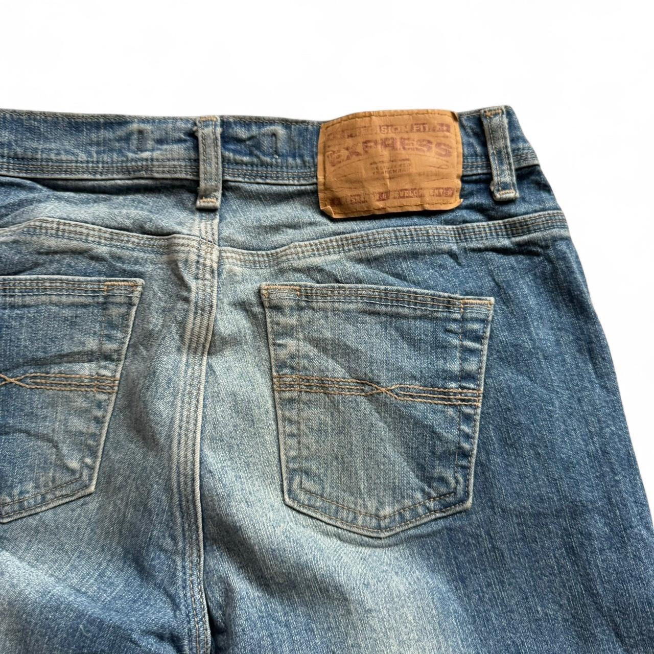 00s low rise flared jeans w30