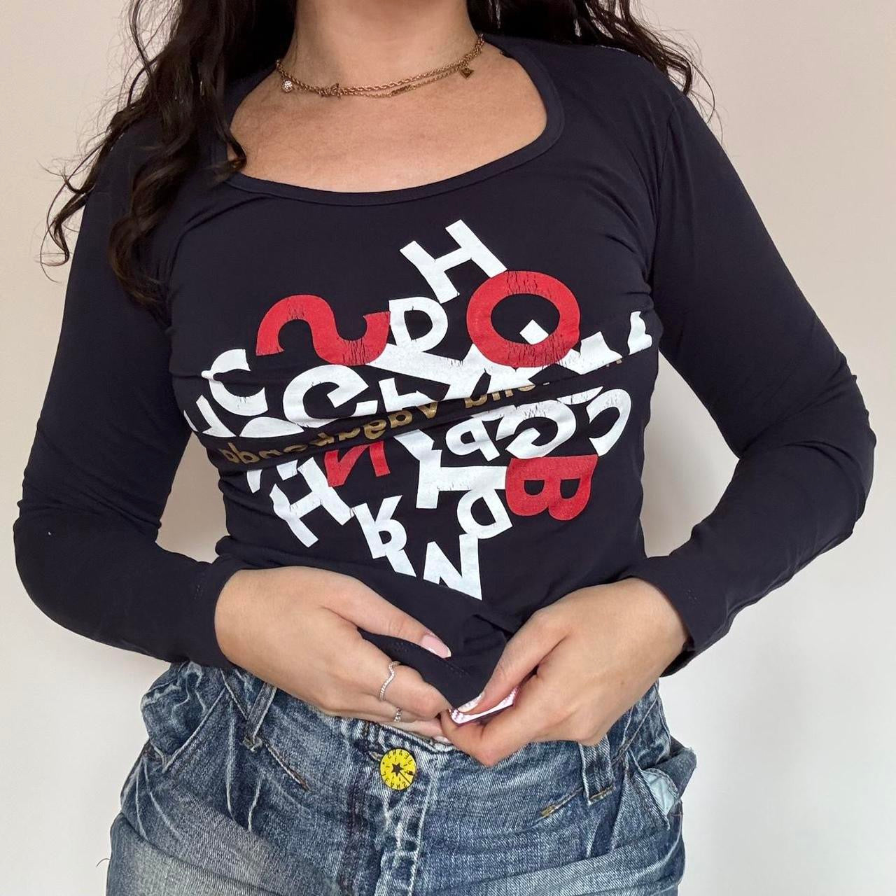 00s navy top M