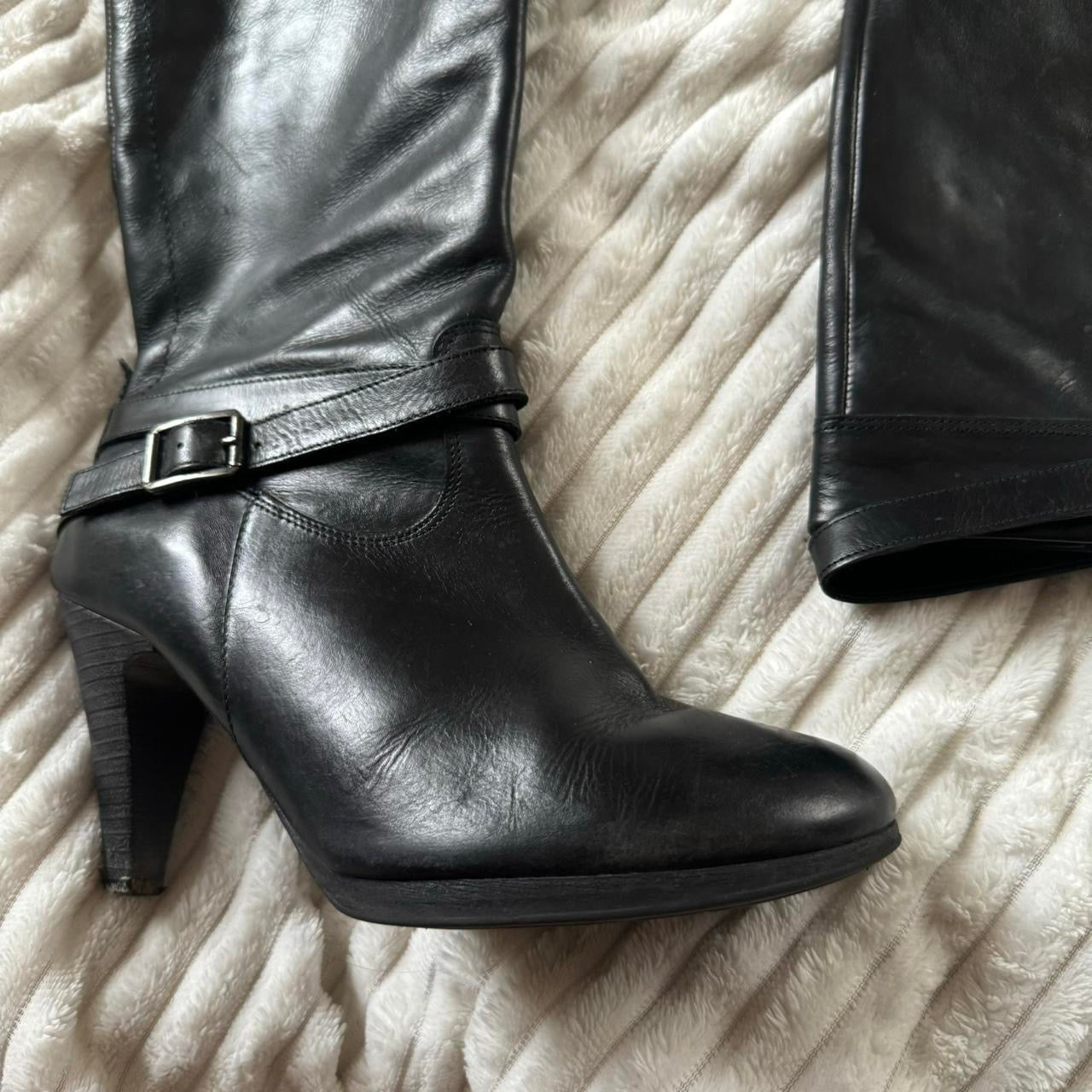Leather knee high boots size 5