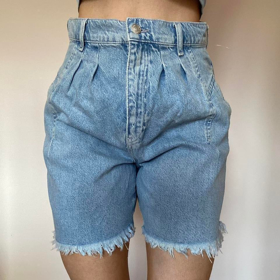 Light blue denim 100% cotton high waisted shorts w30”