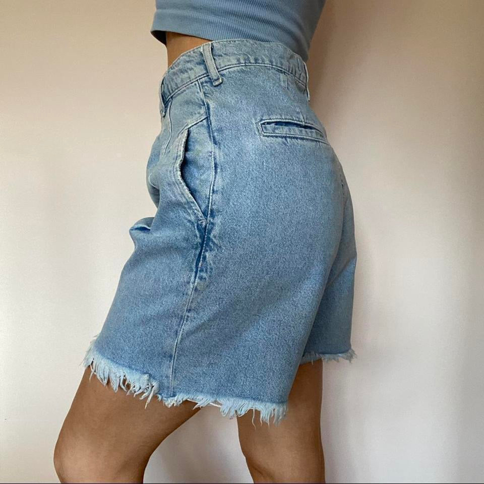 Light blue denim 100% cotton high waisted shorts w30”