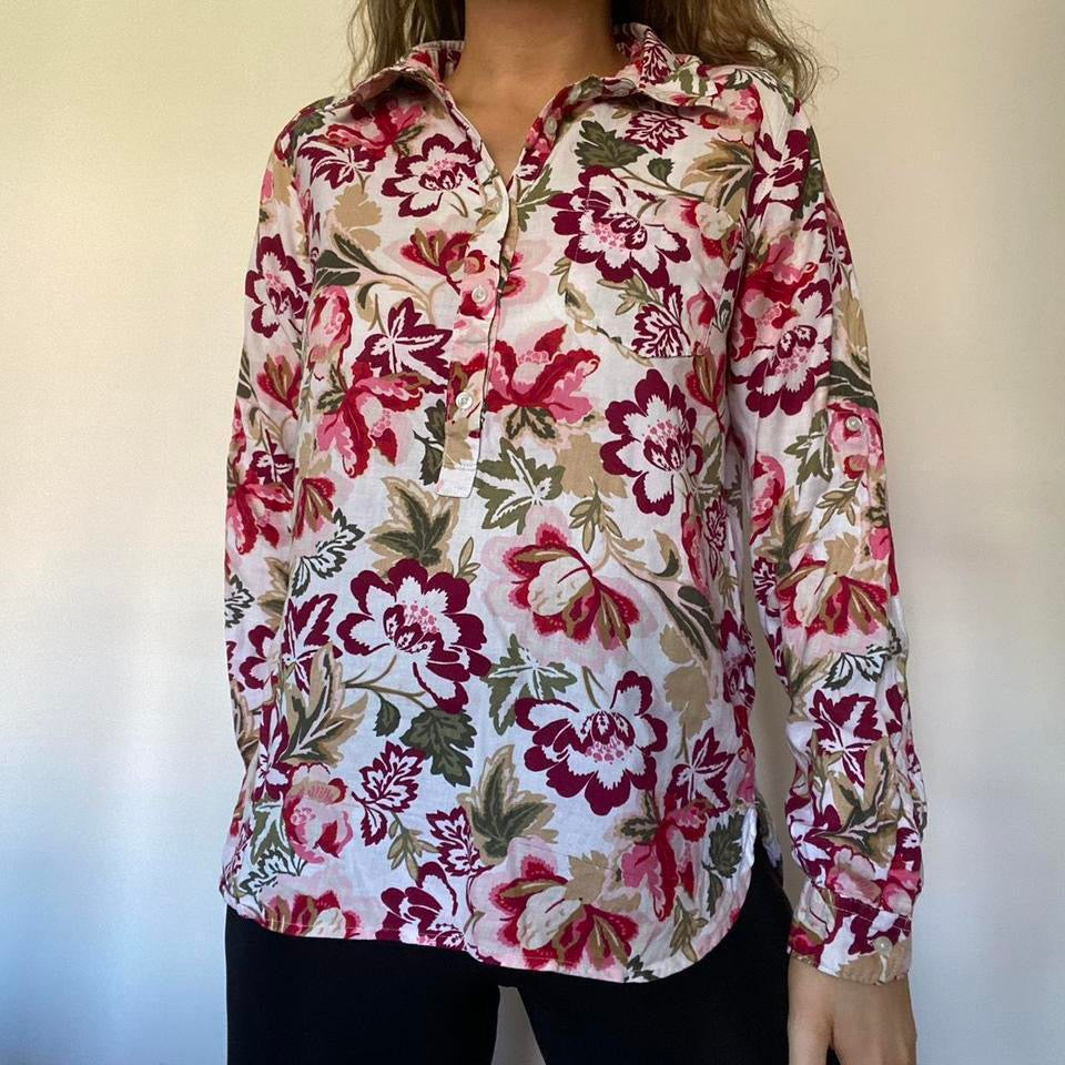 GAP floral cotton long sleeved shirt small