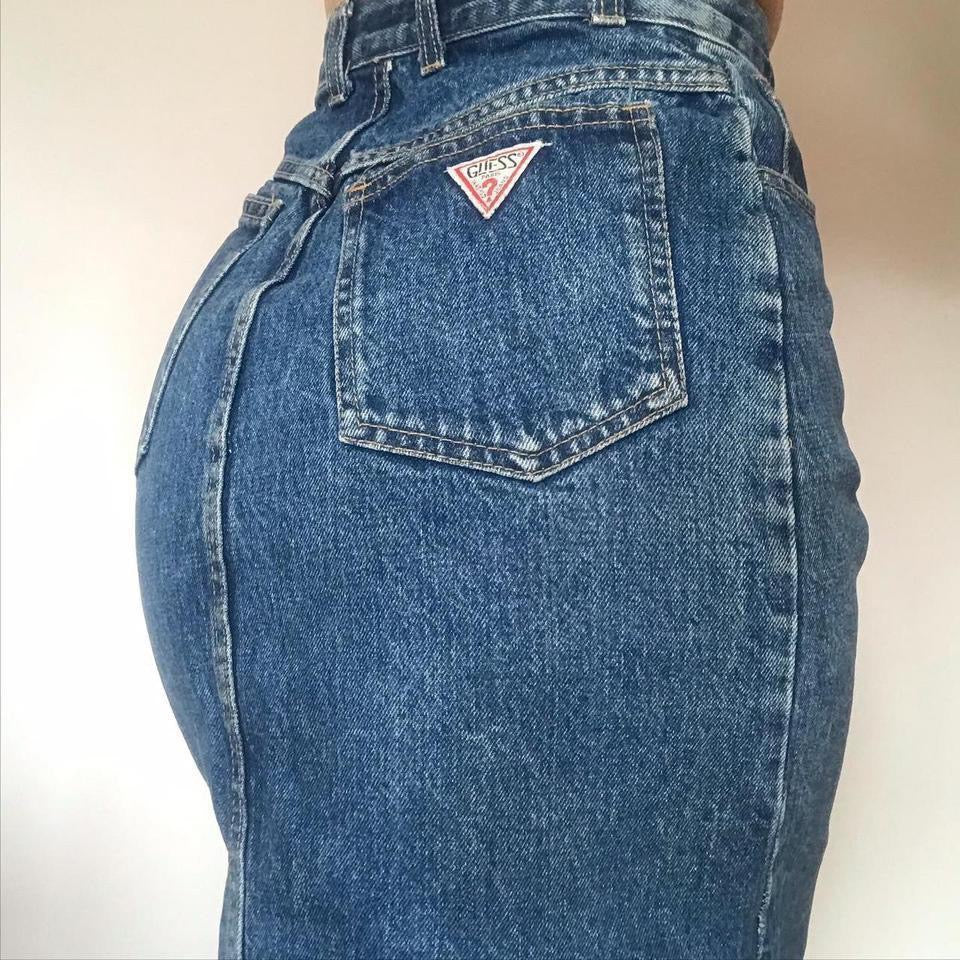 Guess 100% cotton denim mini skirt w26”