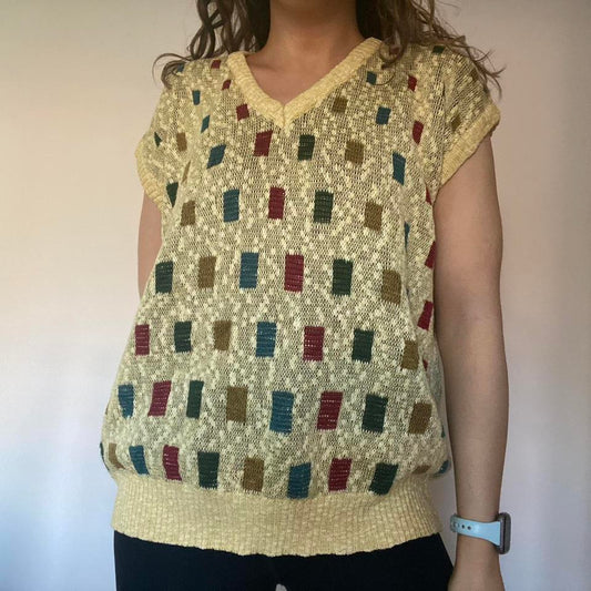Knit yellow sweater vest XL