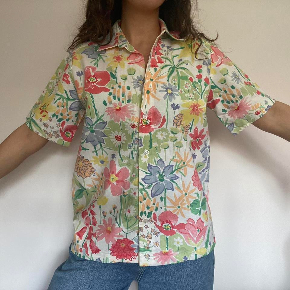 100% cotton bright floral multicoloured shirt large